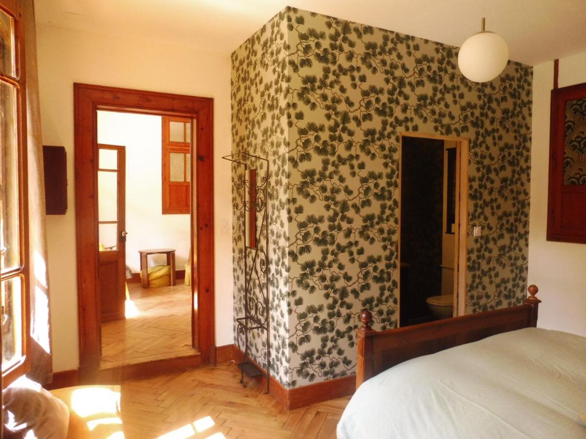 בנרס-דה-ביגור Charmant Appartement Sur Cour, Le Berlingott מראה חיצוני תמונה