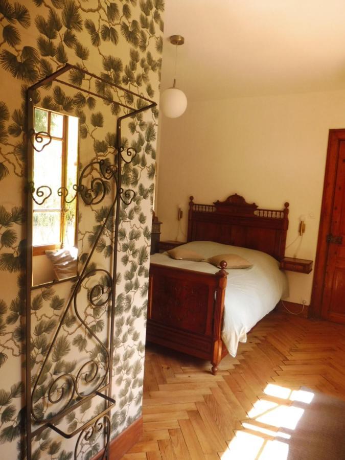 בנרס-דה-ביגור Charmant Appartement Sur Cour, Le Berlingott מראה חיצוני תמונה