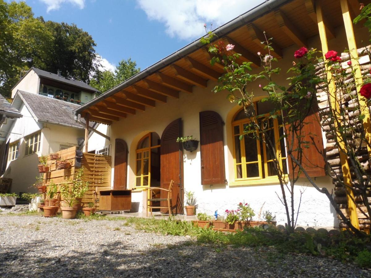 בנרס-דה-ביגור Charmant Appartement Sur Cour, Le Berlingott מראה חיצוני תמונה