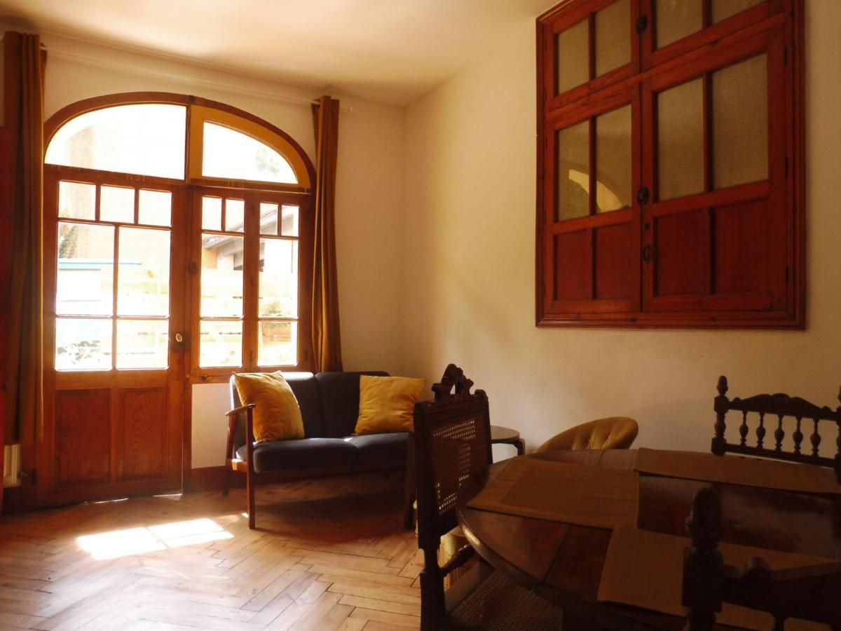 בנרס-דה-ביגור Charmant Appartement Sur Cour, Le Berlingott מראה חיצוני תמונה
